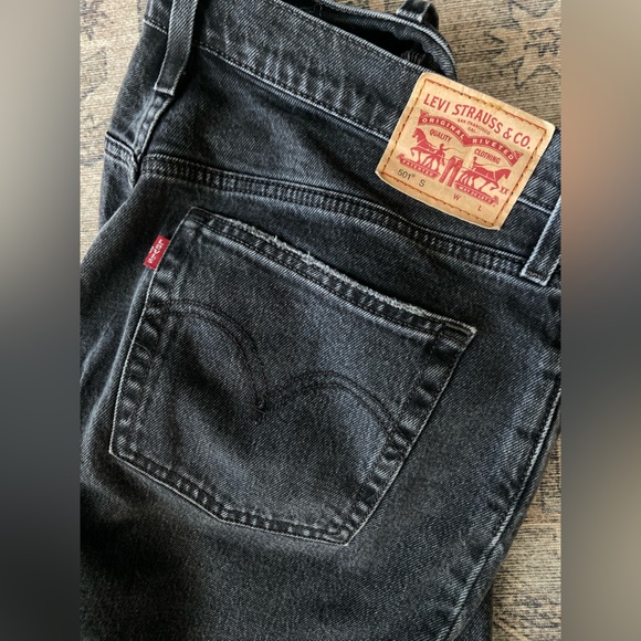 Levi’s 501 - Picture 3 of 4